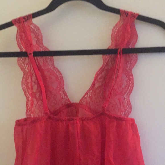 EUC La Senza Lace Plunge Neck Chemise Lingerie Top - Picture 6 of 9